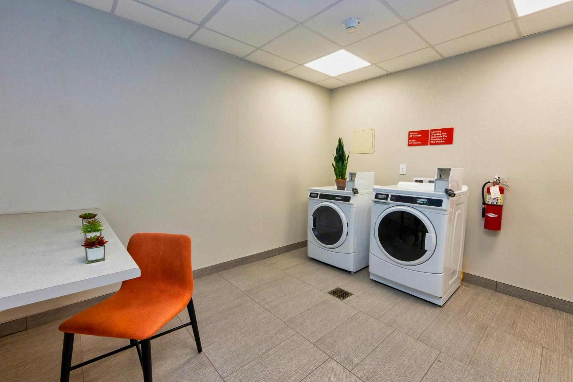 Avid Hotels - Denver Airport Area By Ihg Exteriér fotografie
